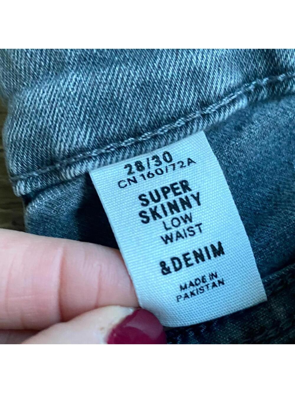 H&M &Denim Super Skinny Low Rise Gray Jeans 28 - Picture 8 of 9